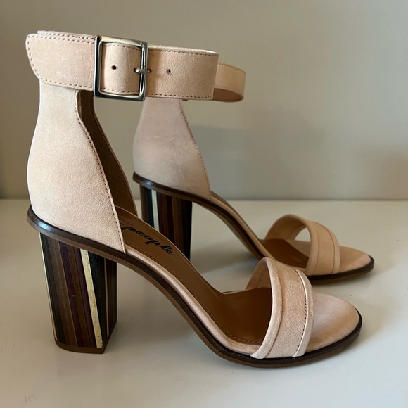 🌻🆕FREE PEOPLE SERENITY HEEL-CANTALOUPE SUEDE COLOR-SIZES 38 & 39 - Picture 8 of 14